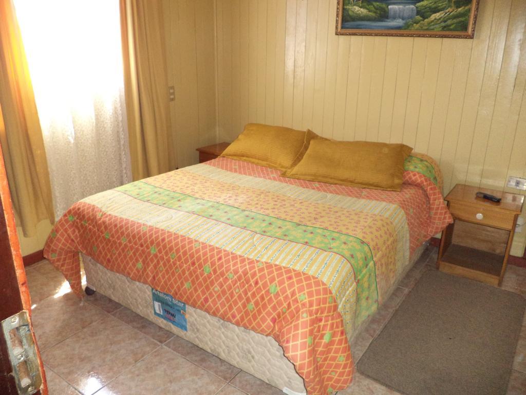 Hostal Emalafquen Pucón Chambre photo